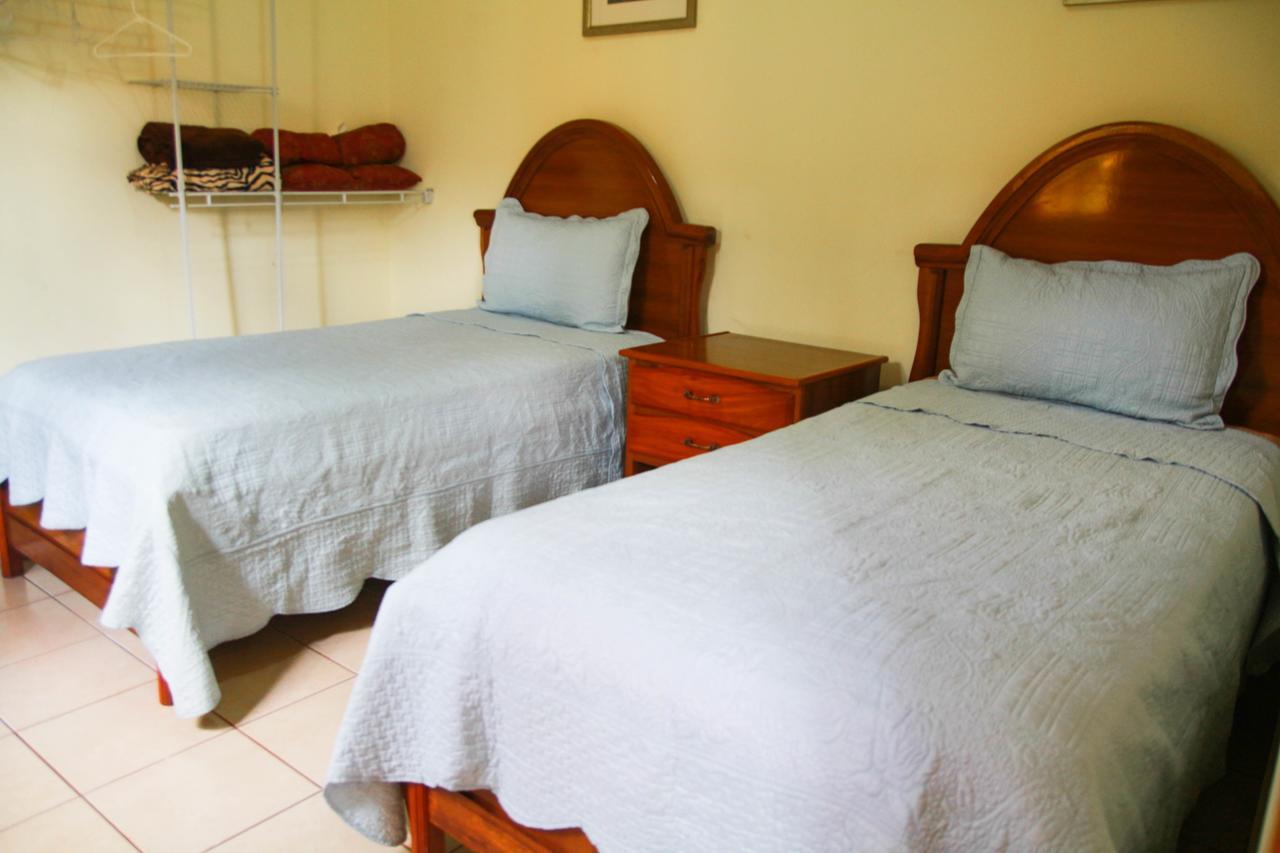Apart Hotel Acuarious De Luis Estelí Екстериор снимка